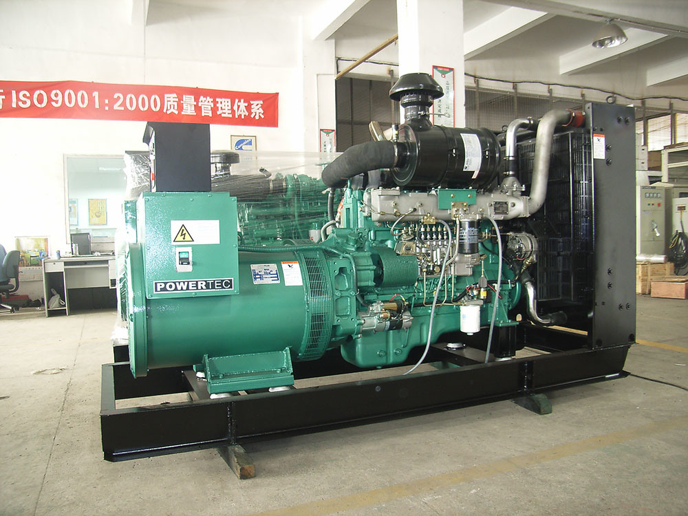 800kw Yuchai Engine Open Frame Diesel Power Generator