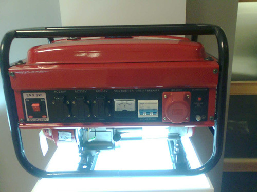 Ohv Portable Gasoline Generator With CE (ZT2500R)
