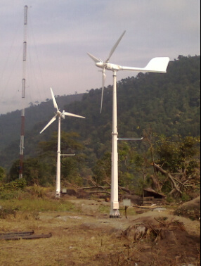 Qingdao Anhua 2kw off Grid Type Free Energy Wind Generator