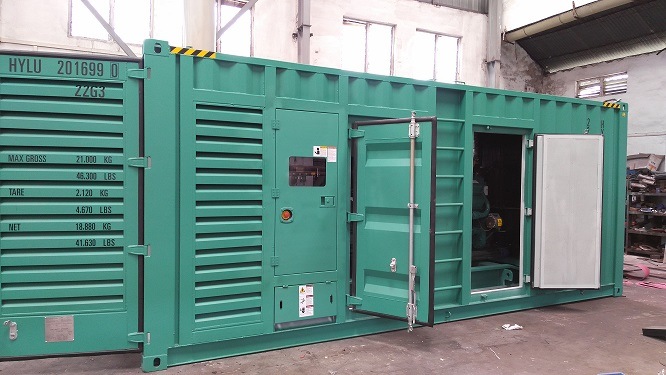 750kVA/600kw Cummins Diesel Engine Generator with Soundproof (20'ft Container)