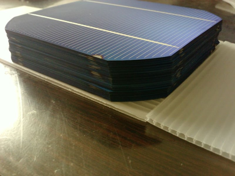 Poly Crystalline Solar Cell