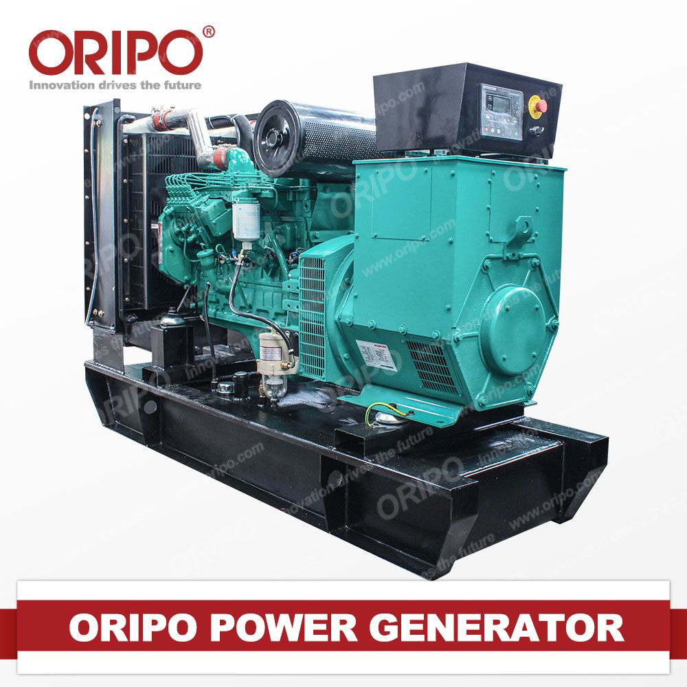 Open Type 200kVA Cummins Power Generator with Diesel Engine