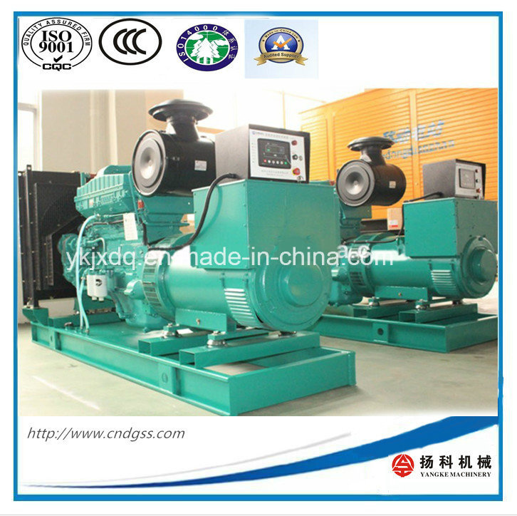 Cummins Diesel Engine 704kw/880kVA Diesel Generator