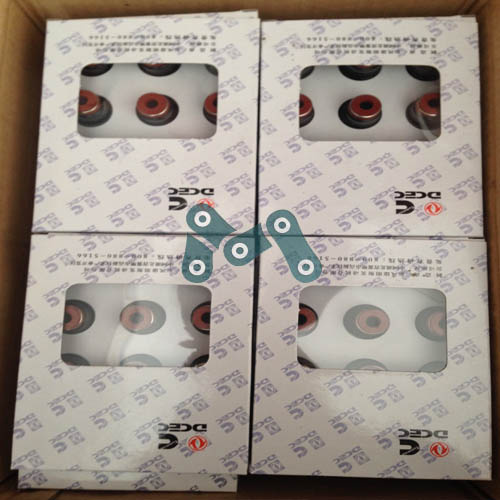 Valve Stem Seal 3957912 for Cummins Dcec 6CTA, Cummins Genuine Supplier
