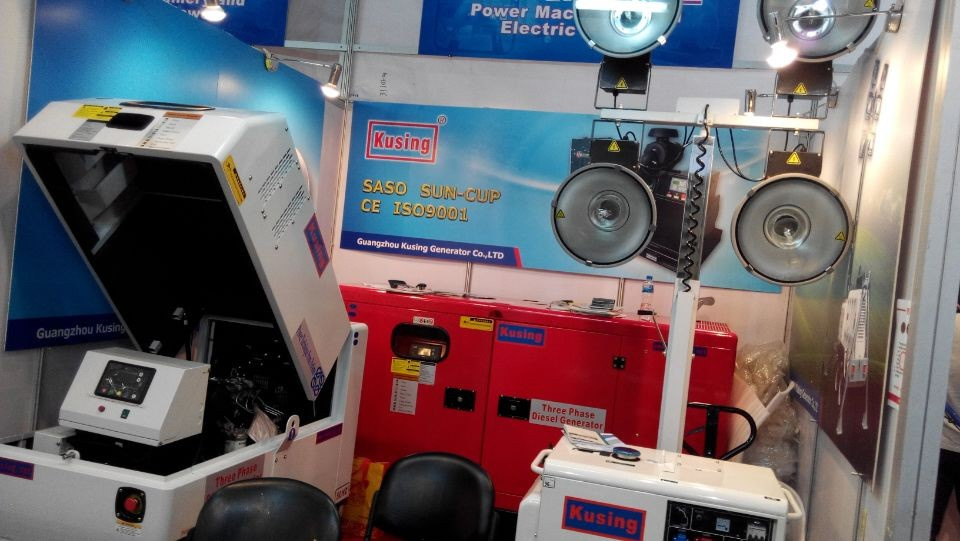 10kVA-2250kVA Diesel Silent Generator with Perkins Engine (PK30120)